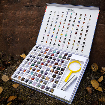 Kit com 100 pedras coloridas e lupa