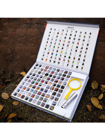 Kit com 100 pedras coloridas e lupa